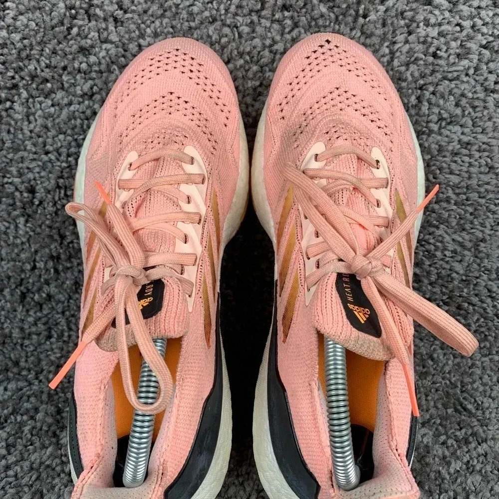 UltraBoost 22 Heat.RDY Womens Size 8.5 Coral Flash Orange Pink Running Shoes